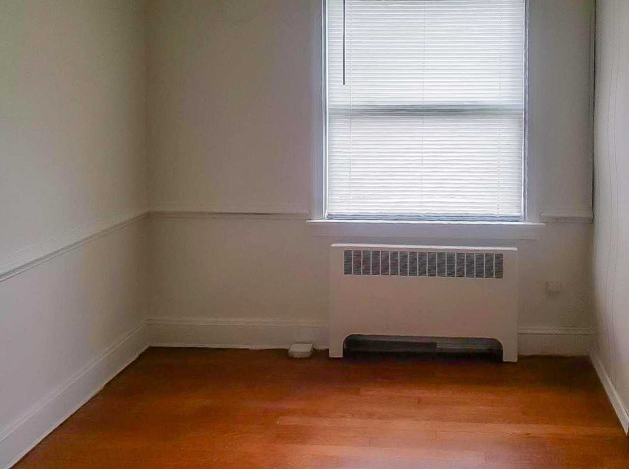 1231 Greystone Ave #NA - Photo 5 of 12