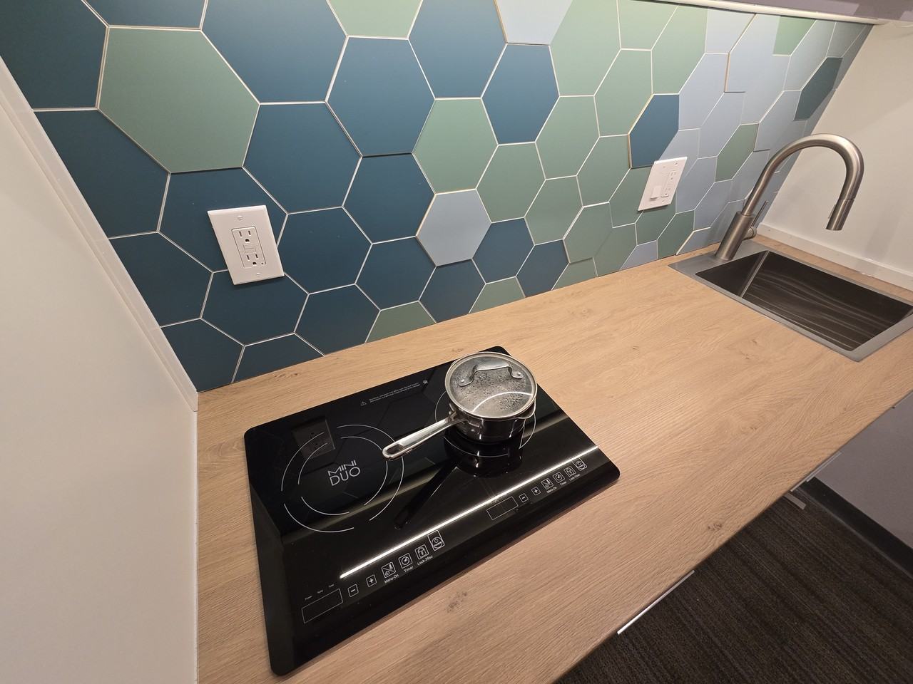 78 S Holman Way - Photo 3 of 10