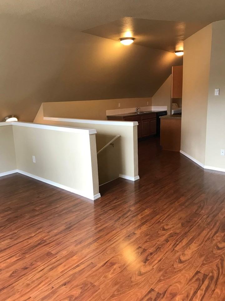 802 Trail Rd - Photo 2 of 11