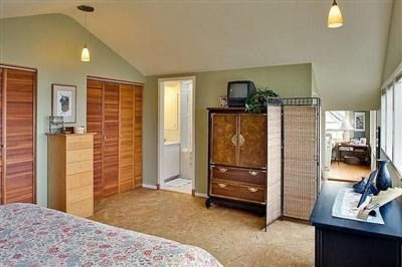 517 N Forest St - Photo 5 of 17