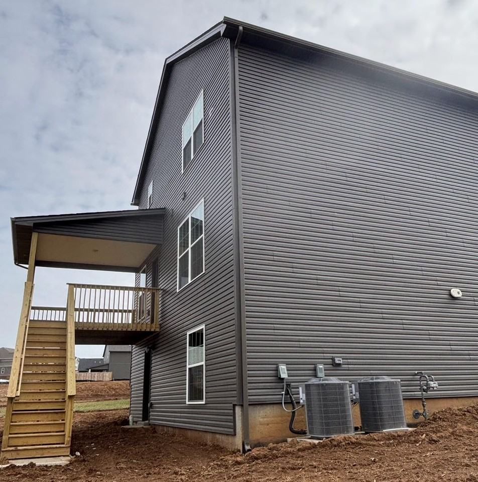 105 Pinwheel Ct - Photo 4 of 20