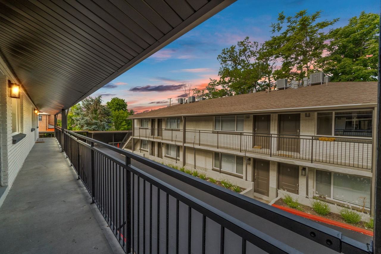 Walking Distance to the University - Photo 2 of 9