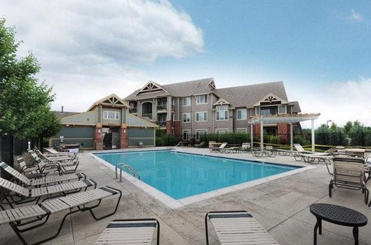 2445 Windrow Dr Unit B204 - Photo 3 of 20