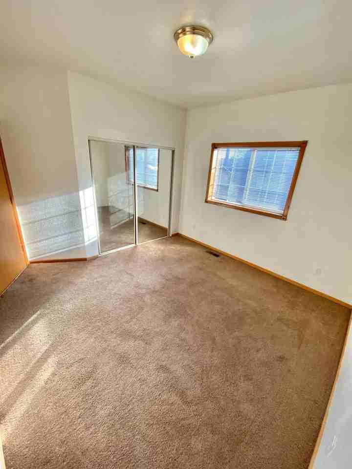 3336 Ne Cruise Loop - Photo 6 of 18