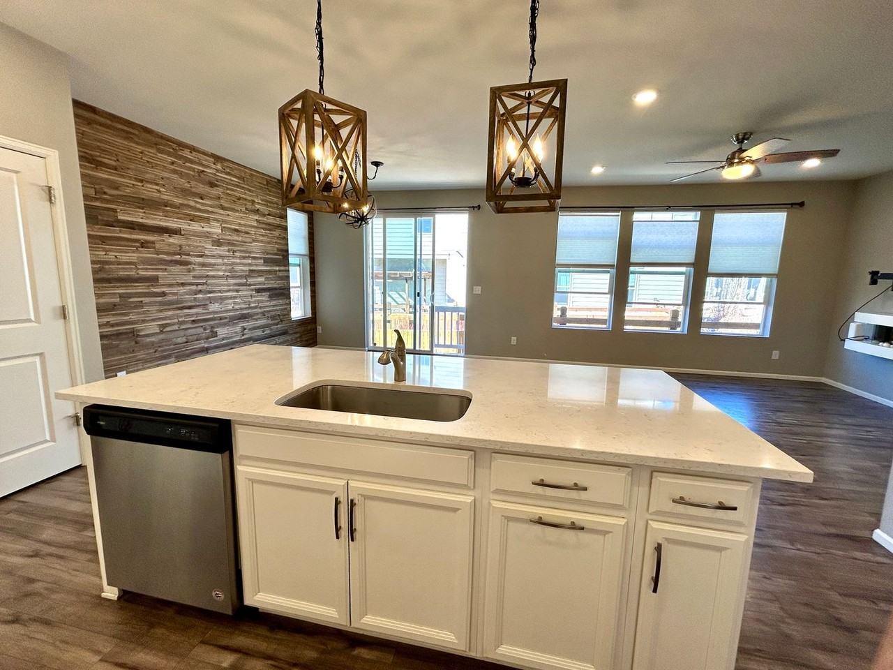 21873 E Quincy Pl - Photo 7 of 30