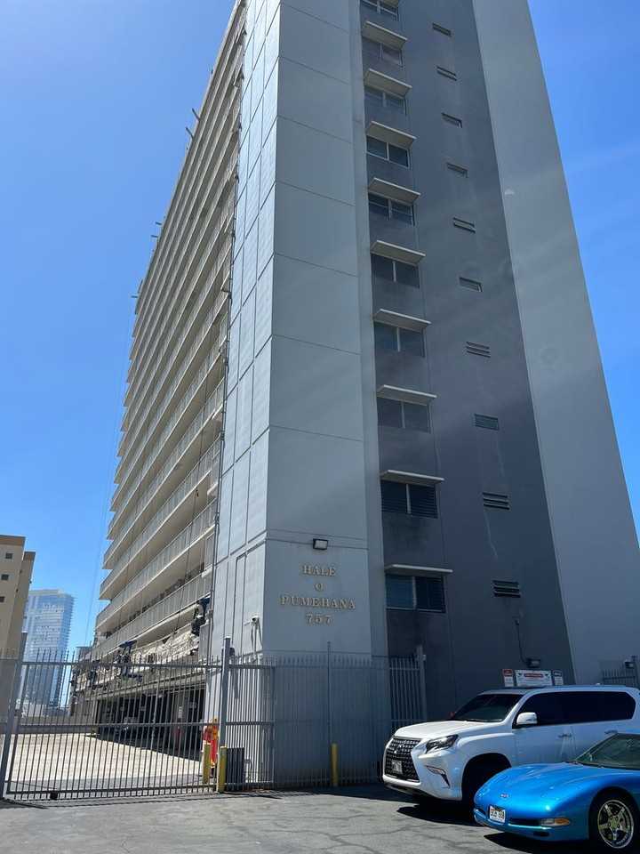 757 Kinalau Pl #1105