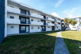 Lakeshore Presidential Apartments - Photo 1 of 1