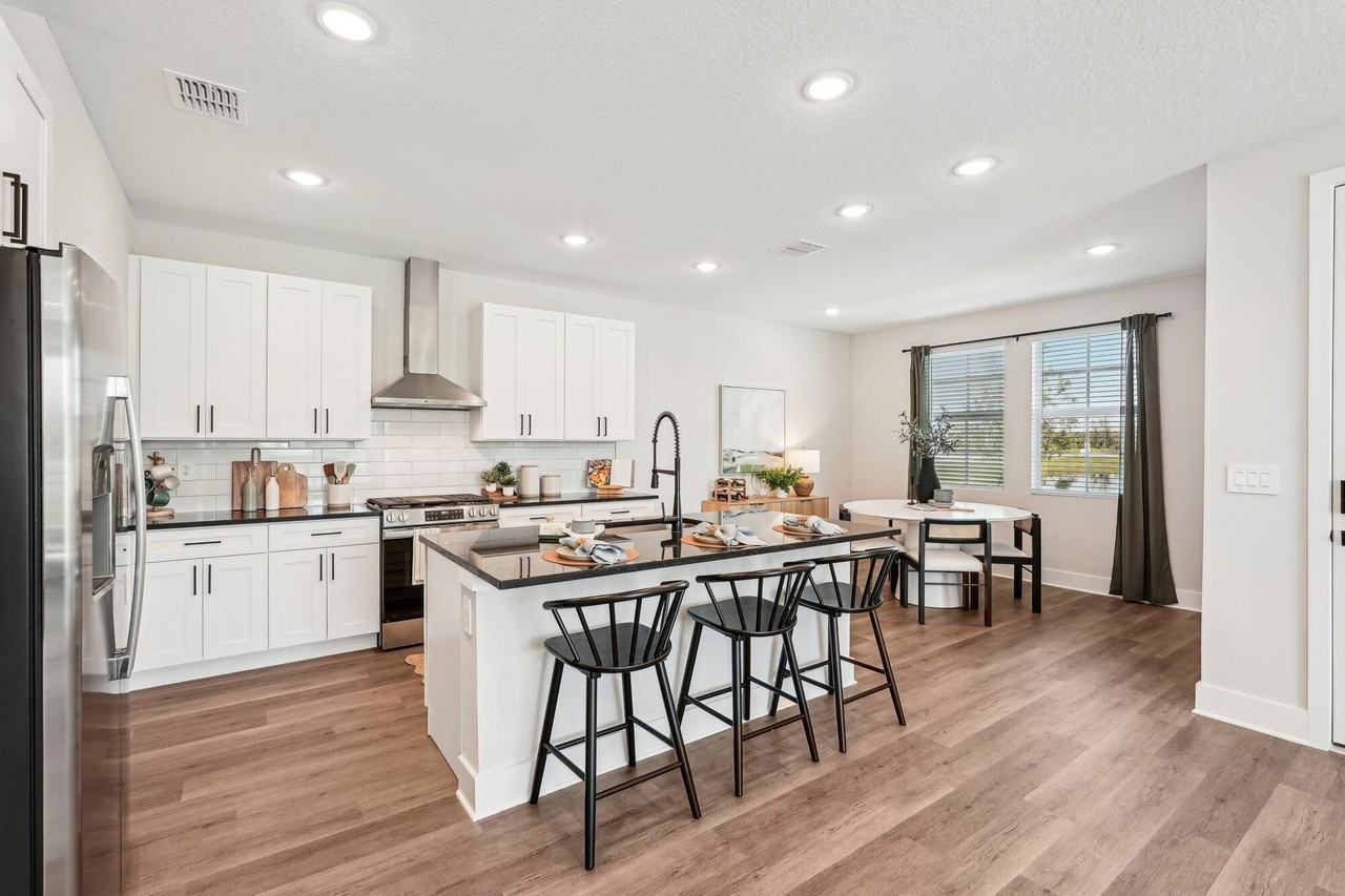 BB Living Wellen Park - Photo 4 of 50