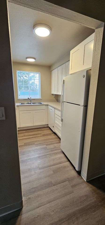B611-3A - Photo 6 of 20