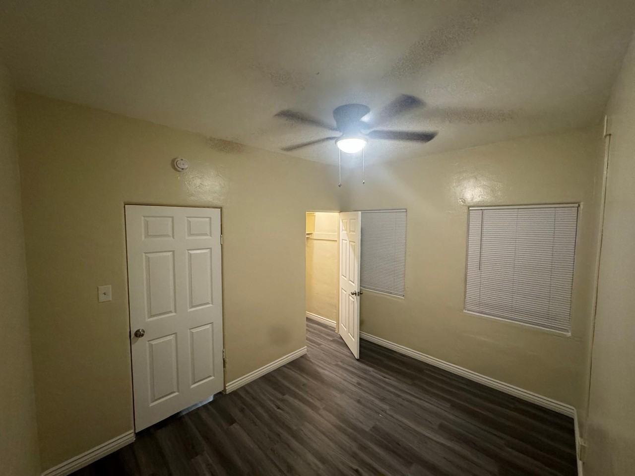 2876 Saturn Avenue - Photo 3 of 16