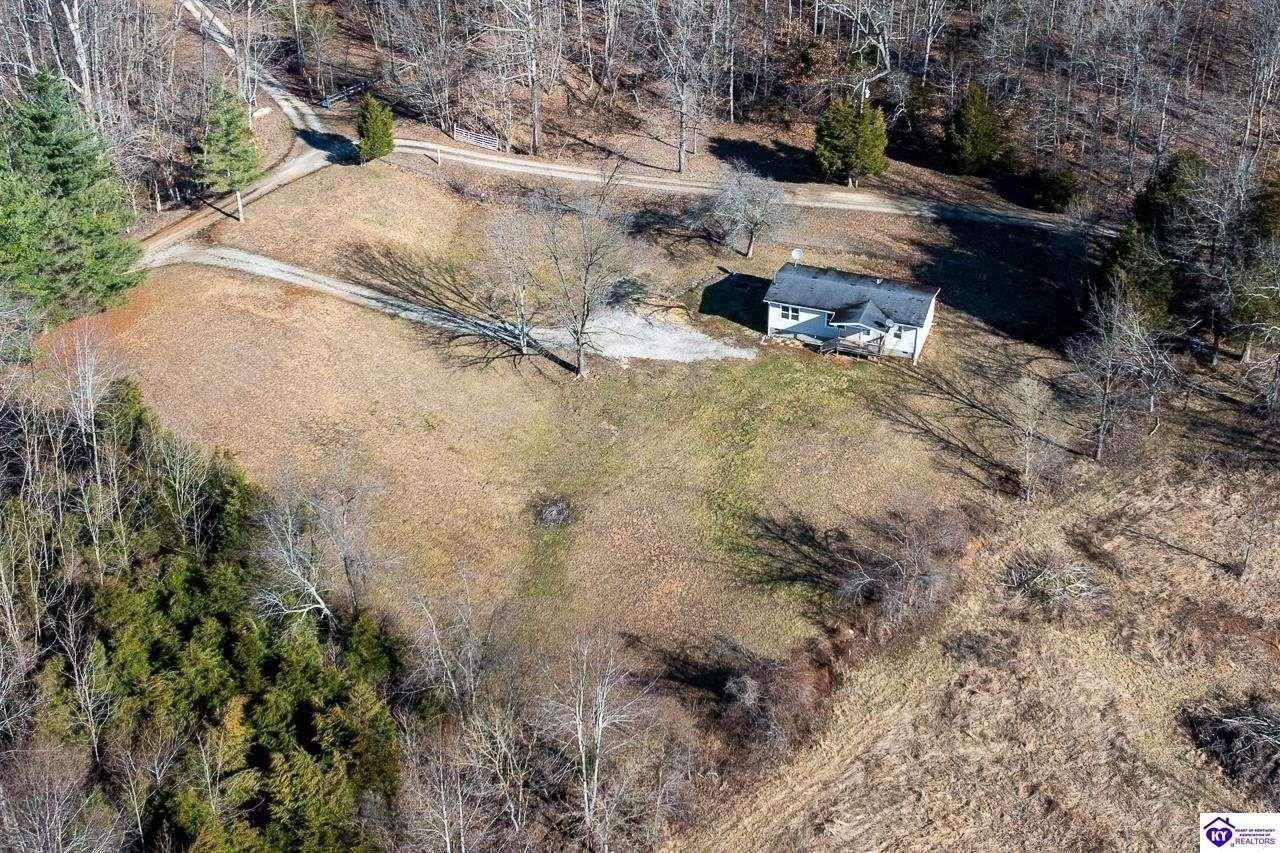 7120 Battletown Rd - Photo 2 of 13