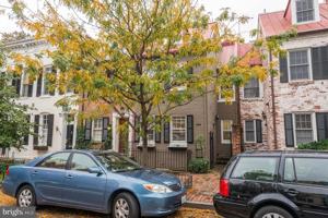 featured image of 1564 33rd St Nw