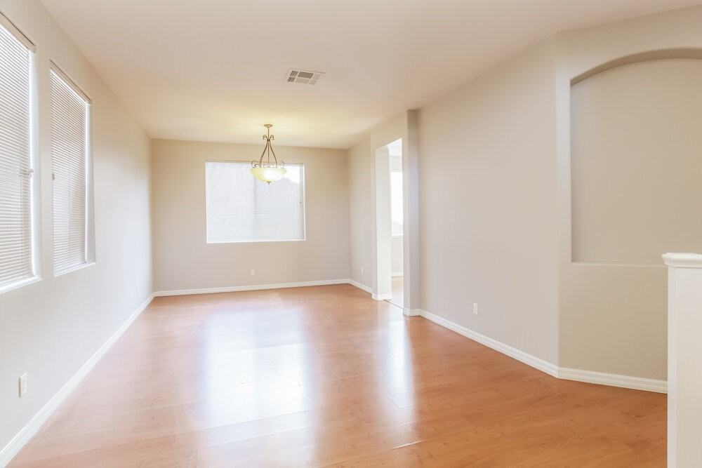 7220 Eaglegate St - Photo 5 of 15
