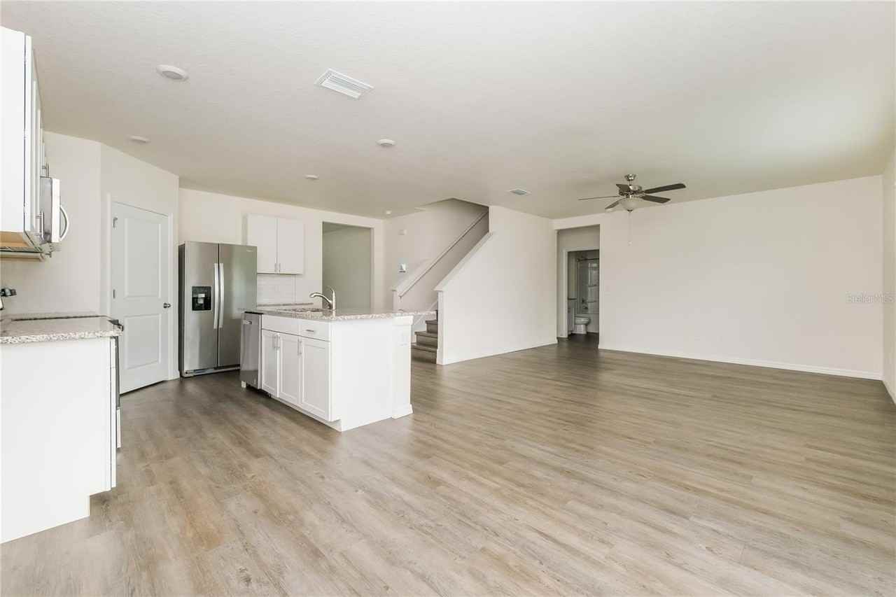 7866 Harbor Moor Dr - Photo 6 of 16