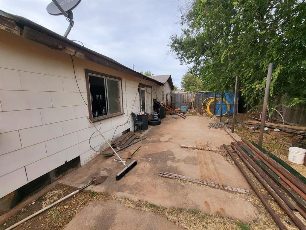 501 E Lincoln Ave - Photo 3 of 13