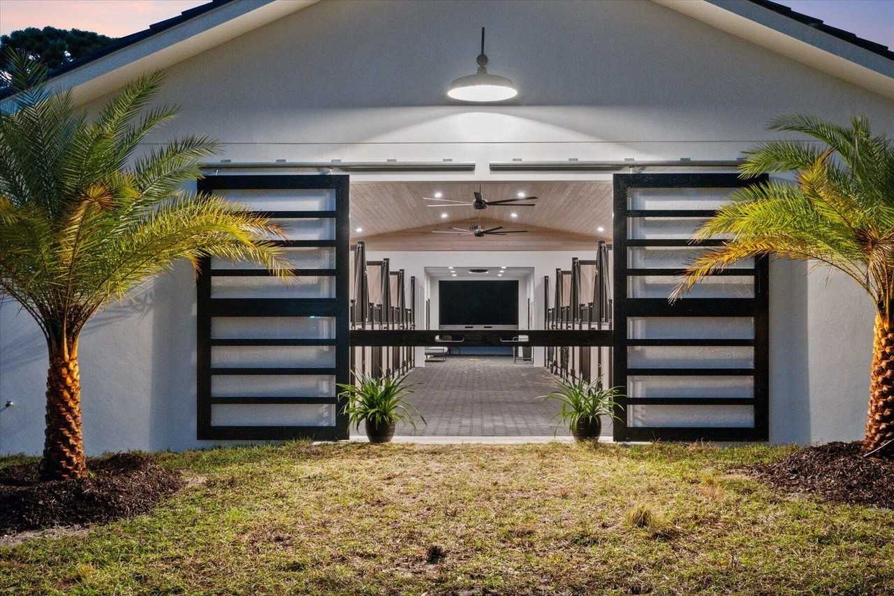 14322 Draft Horse Ln #BARN - Photo 2 of 16