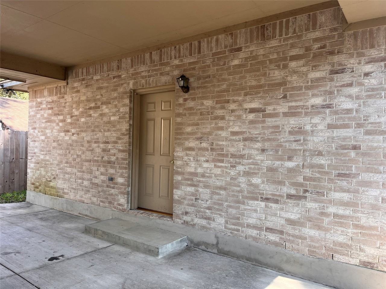 13910A E Cypress Forest Dr - Photo 2 of 19