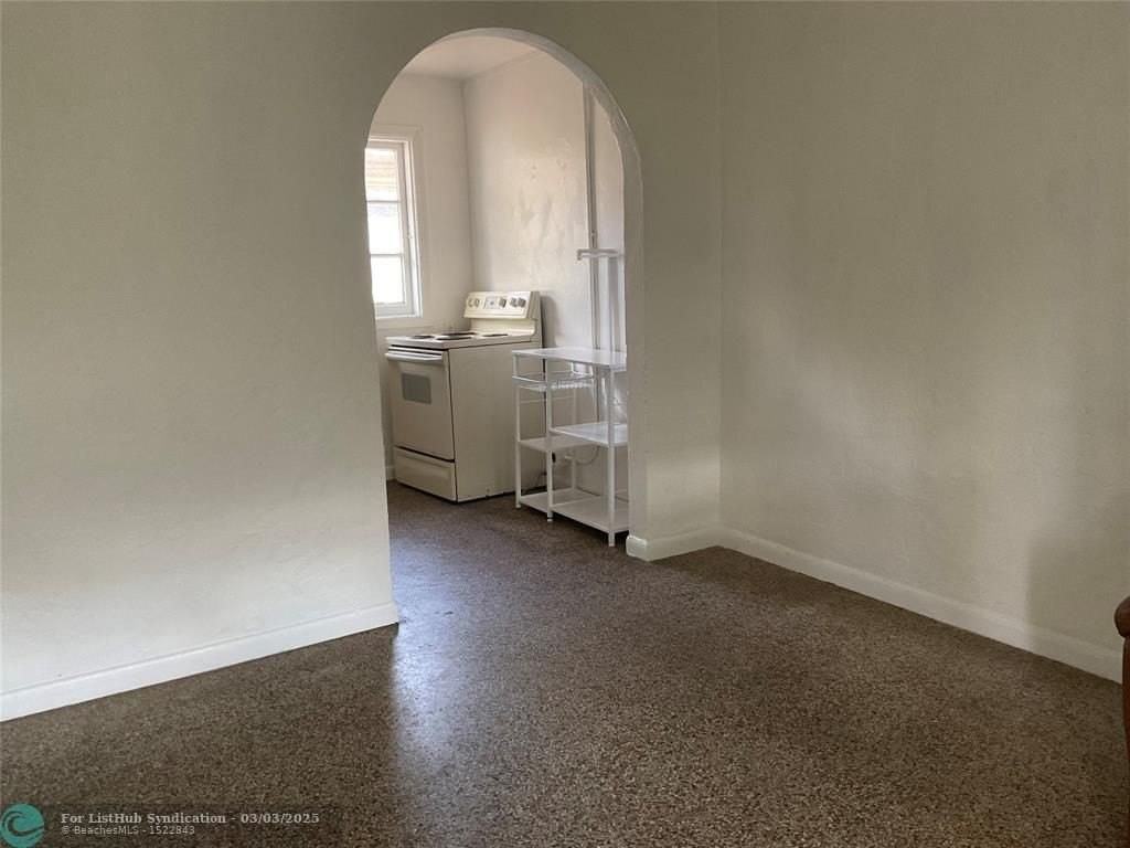 2025 Taylor Street - Photo 5 of 14