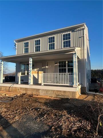 2720 Freemansburg Ave - Photo 2 of 5