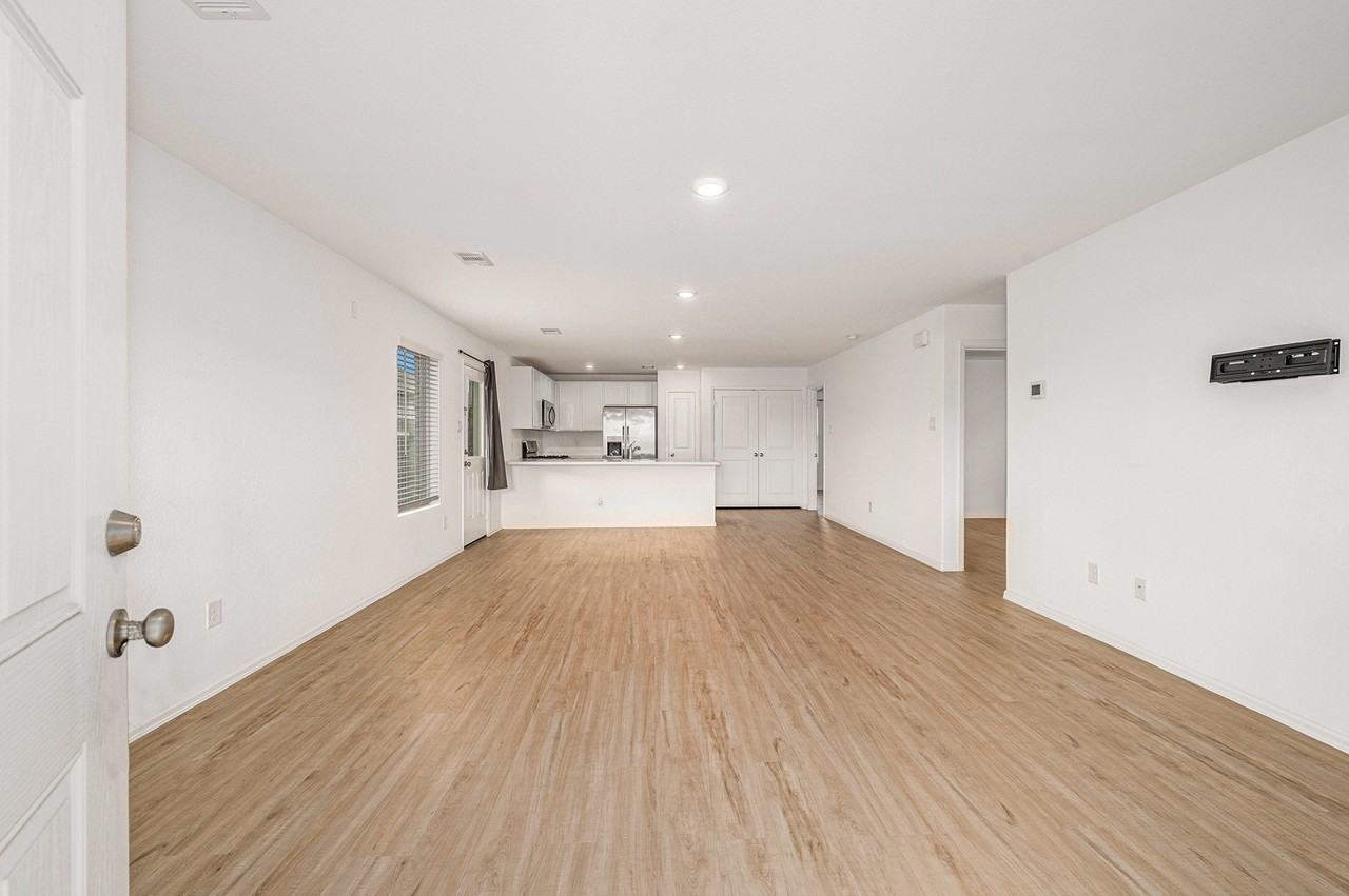 27006 Euphonia Green Ln - Photo 2 of 14