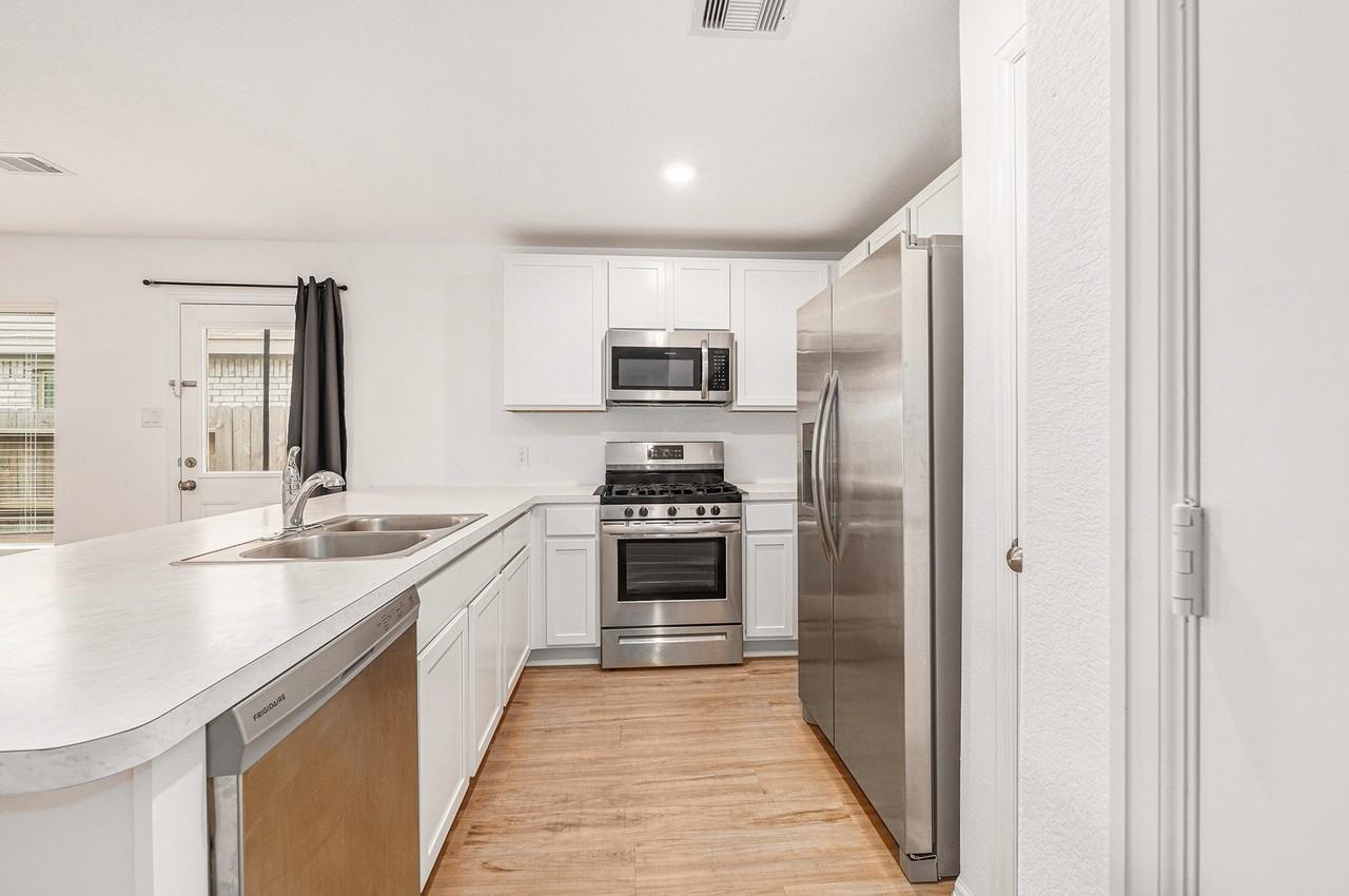 27006 Euphonia Green Ln - Photo 5 of 14