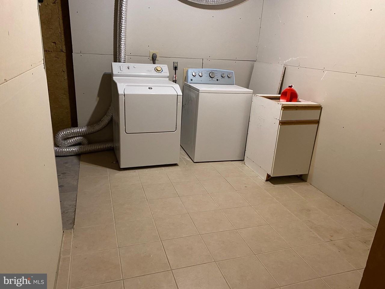 13671 Wildflower Ln - Photo 3 of 23