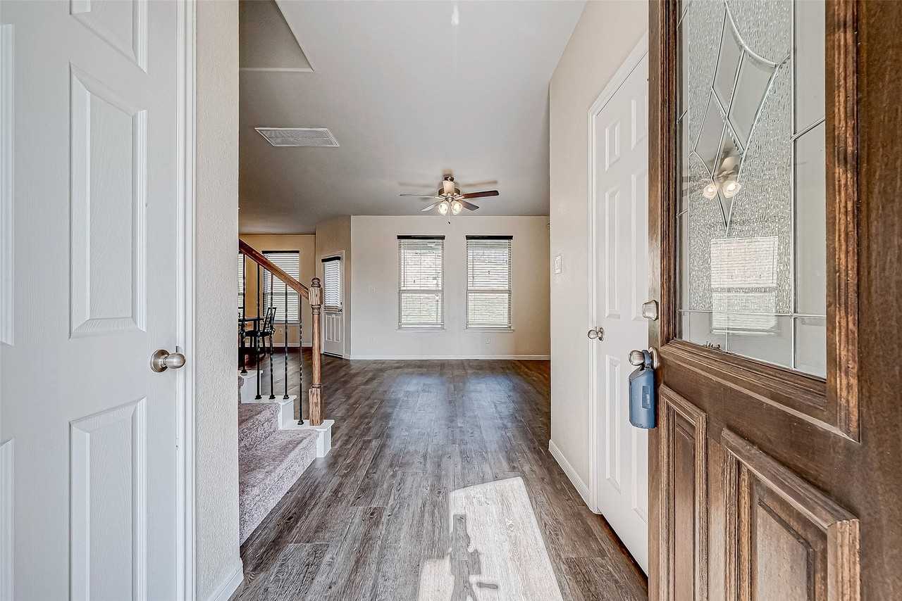 315 Nettle Tree Ct - Photo 4 of 42