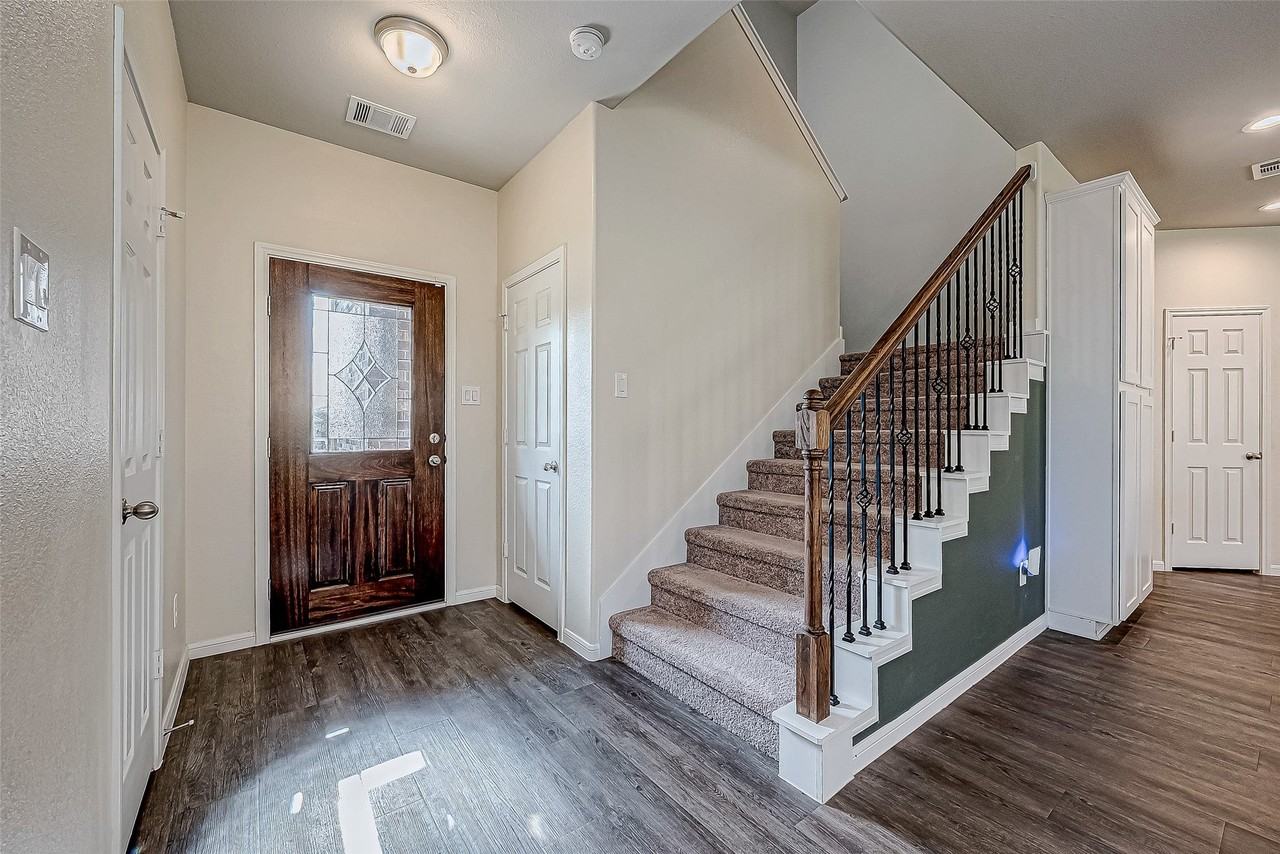 315 Nettle Tree Ct - Photo 5 of 42