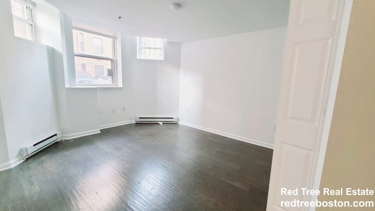 108 Jersey St #D