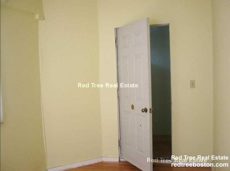 12 Verndale St #1 - Photo 3 of 32