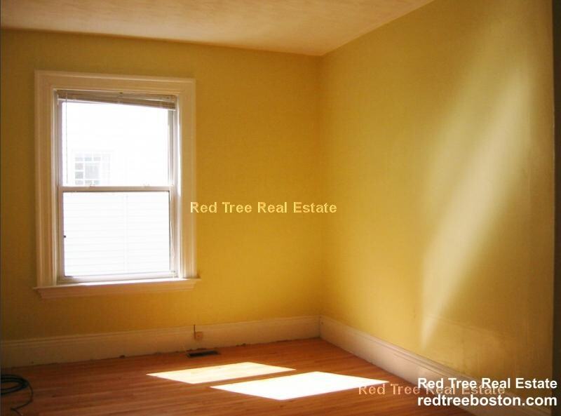 12 Verndale St #1 - Photo 6 of 32