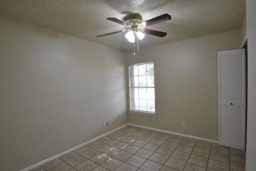 8623 Tamarisk St - Photo 4 of 16