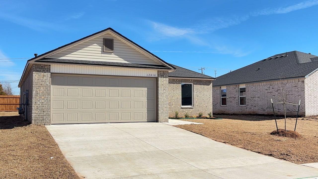 12016 N Dewey Ave - Photo 2 of 24