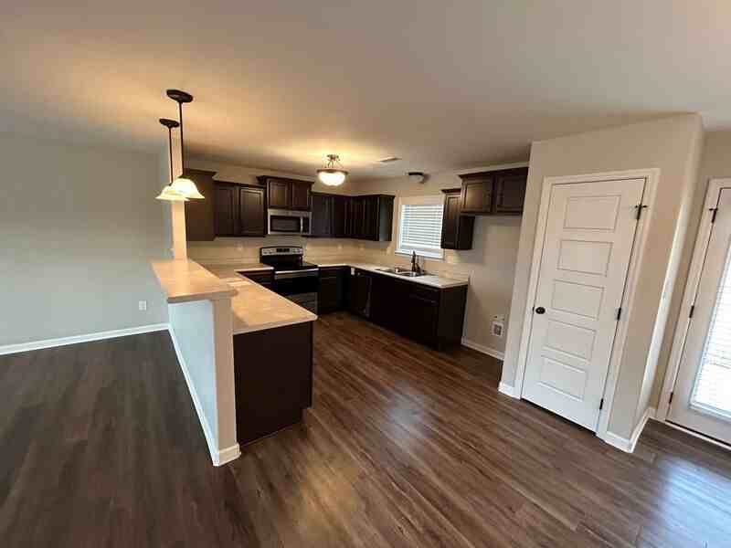 107 Angela Ridge Way - Photo 2 of 23