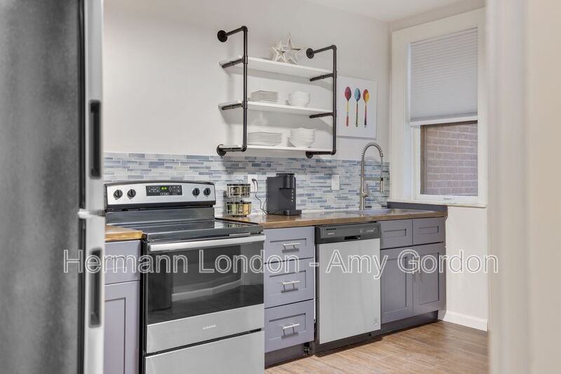 3675 Fillmore St - Photo 2 of 23