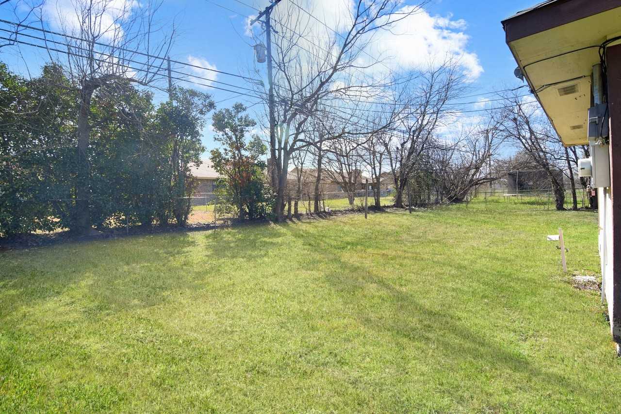 2304 Bluejay Dr - Photo 7 of 7