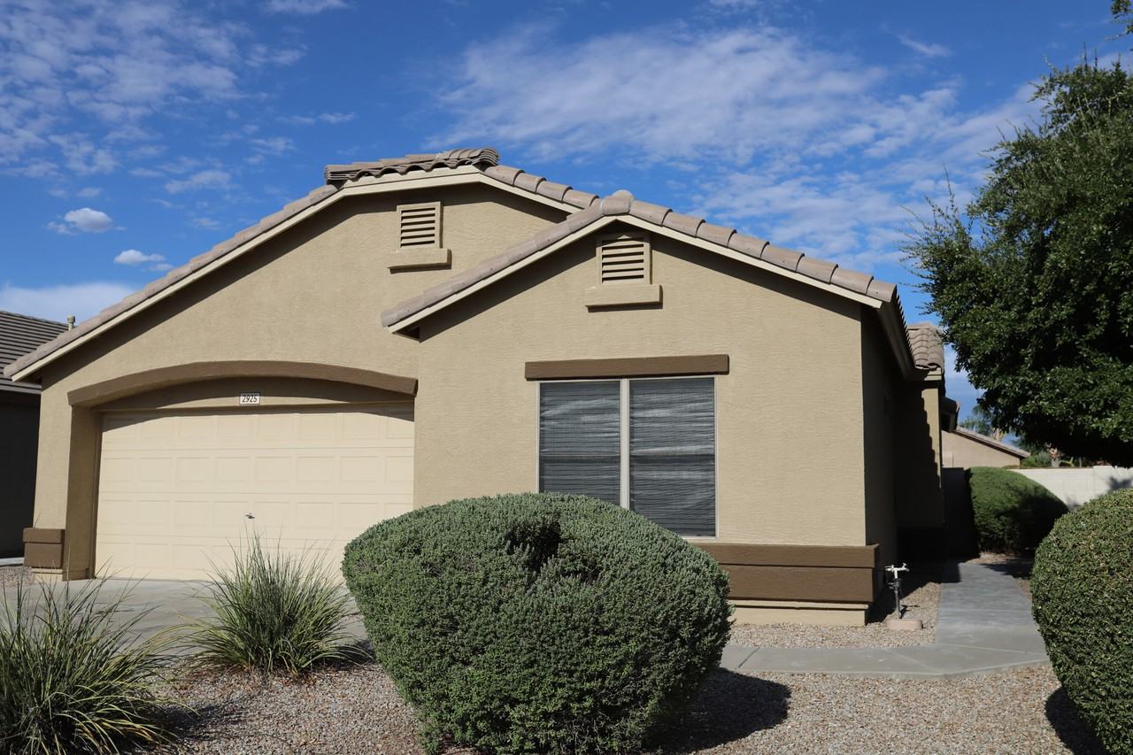 2925 S 93rd Pl - Photo 2 of 29