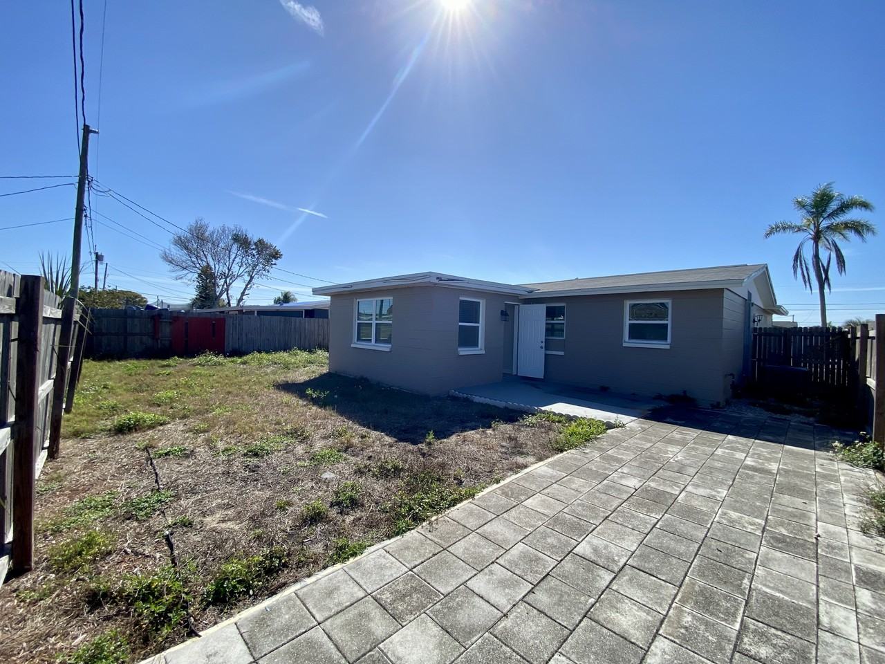 3905 Cedarwood Dr - Photo 3 of 32