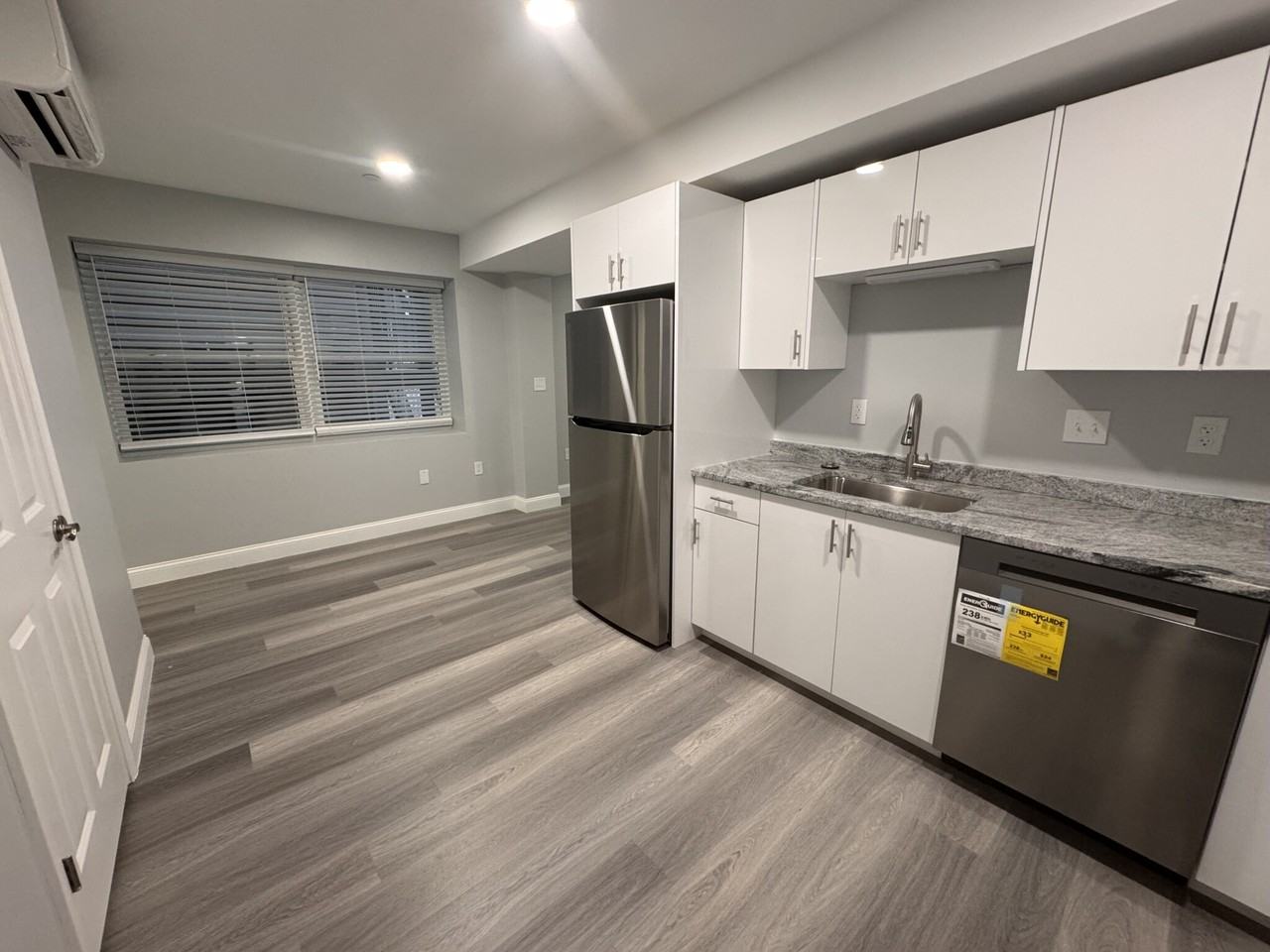 78 Tyler St #4 - Photo 2 of 12