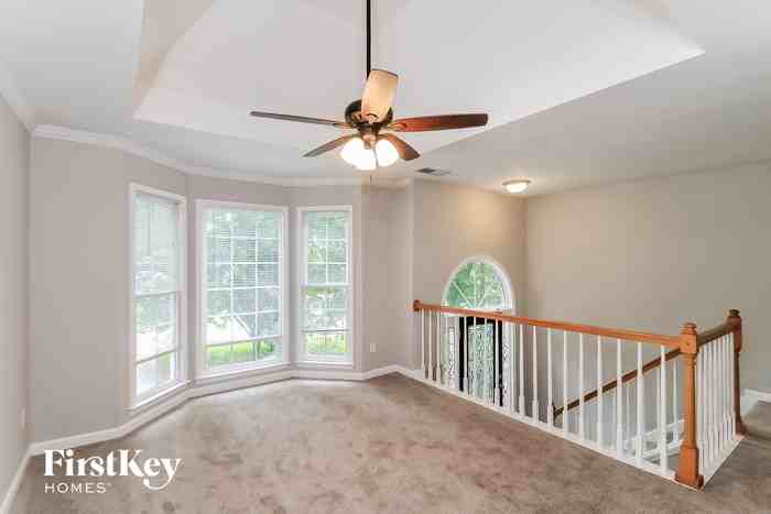 1118 Regiment Dr Nw - Photo 3 of 15