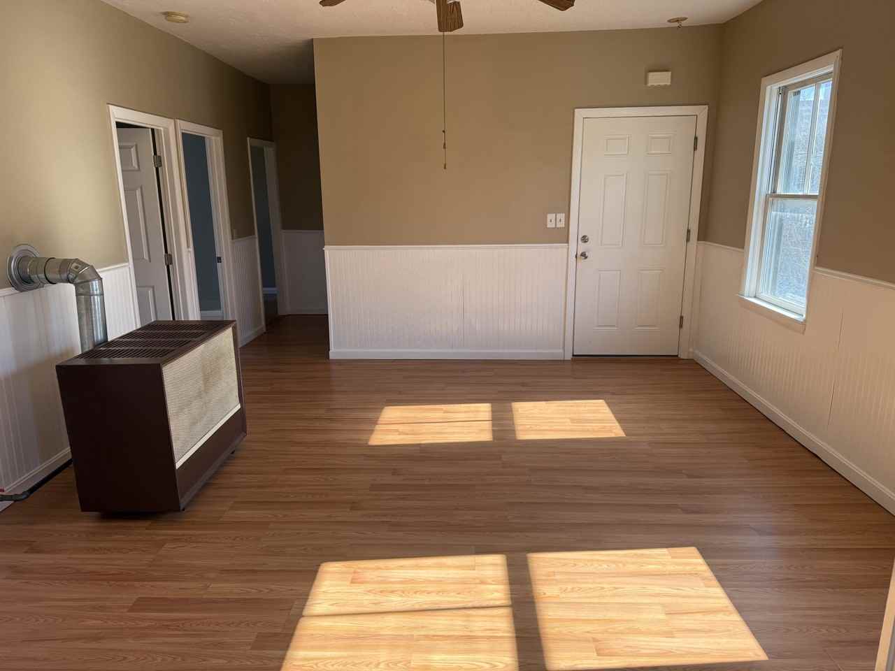 538 Alden Street #3F - Photo 3 of 21