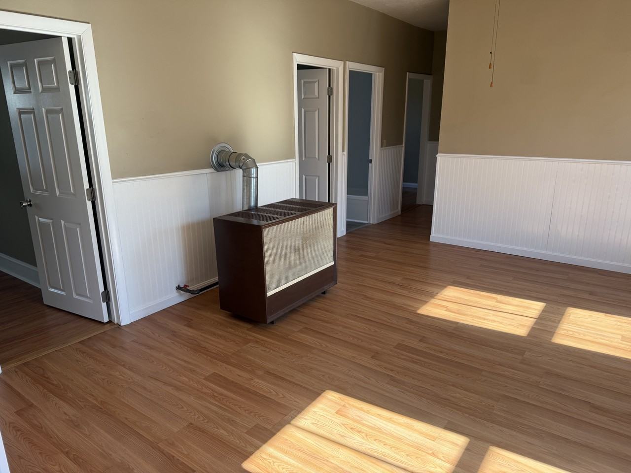 538 Alden Street #3F - Photo 4 of 21