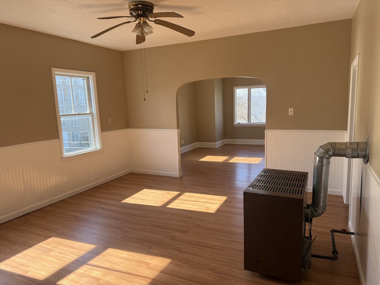 538 Alden Street #3F - Photo 5 of 21