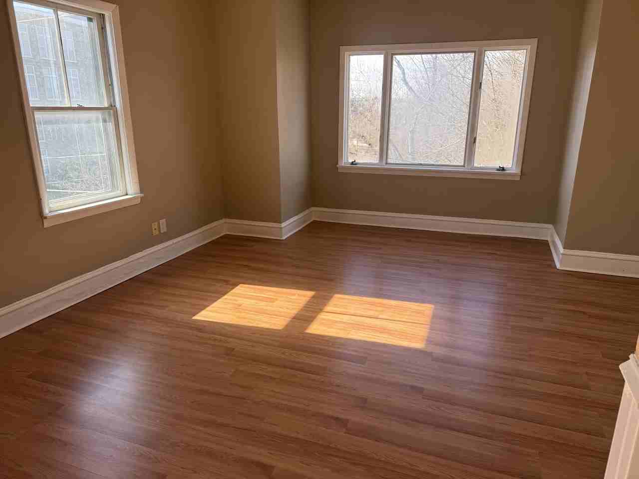 538 Alden Street #3F - Photo 7 of 21