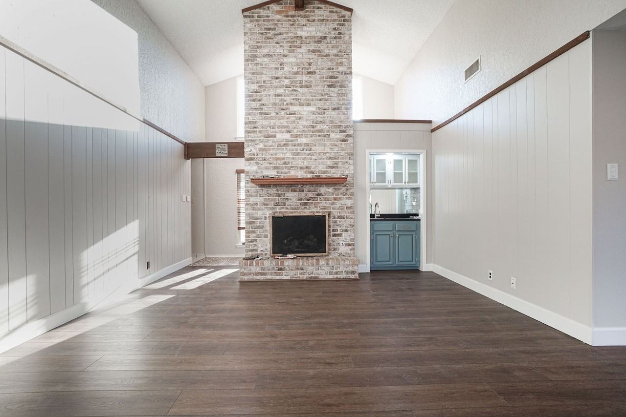 14134 Oakland Mills St - Photo 7 of 15