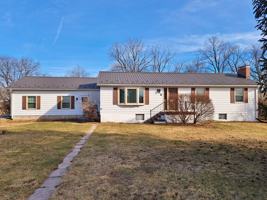 featured image of 903 Old Carlisle Rd