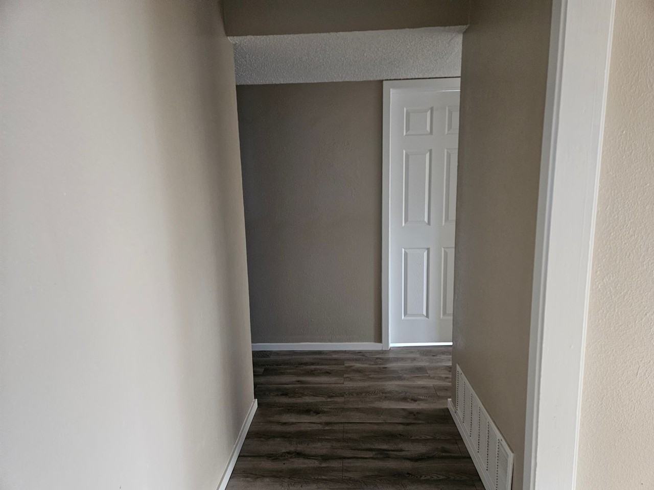 10001 Kirwood St - Photo 2 of 38