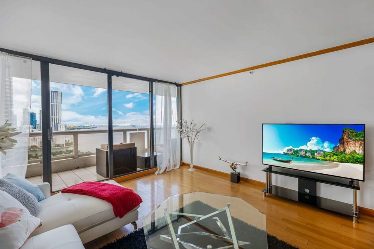 1717 North Bayshore Drive - Photo 3 of 44