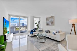featured image of 1717 North Bayshore Drive
