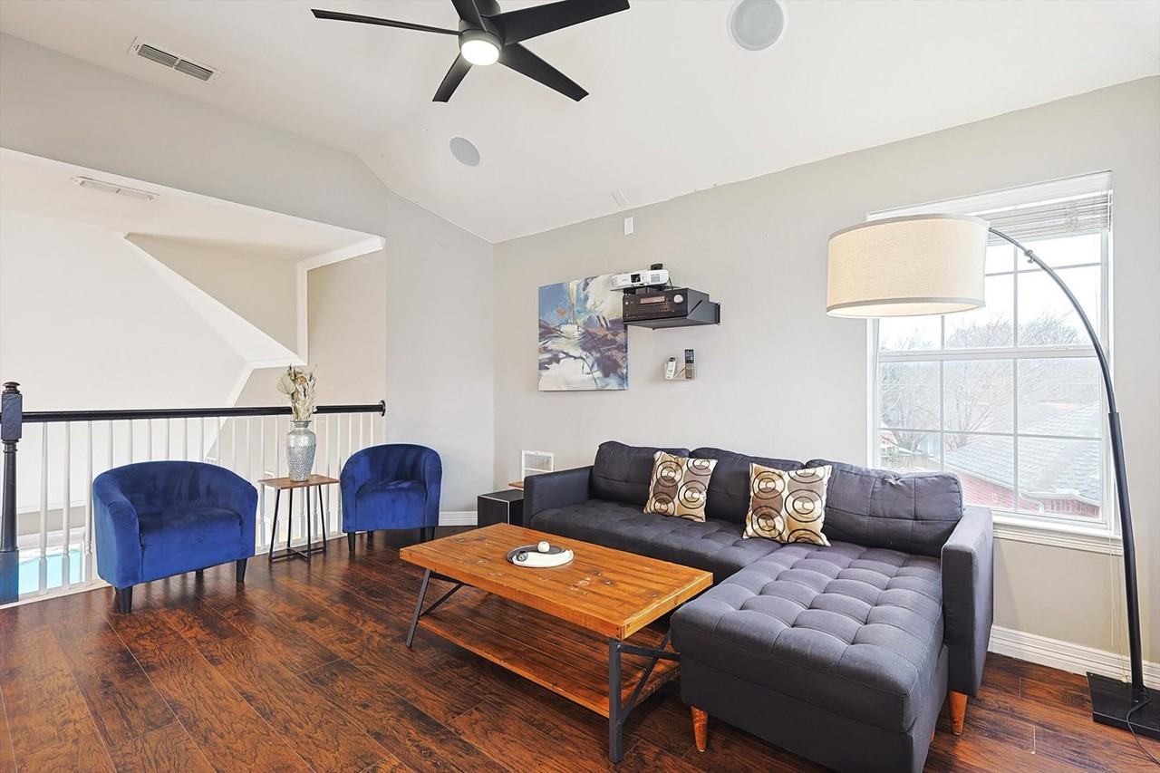 3205 Vinson Ct #1056382P - Photo 3 of 44